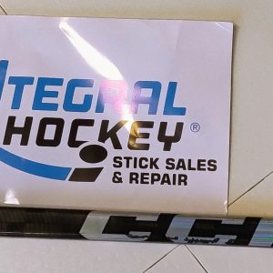 CCM Ribcor Trigger 8 Pro. (P28, 70 Flex, Left, Sr.) Pro-maila